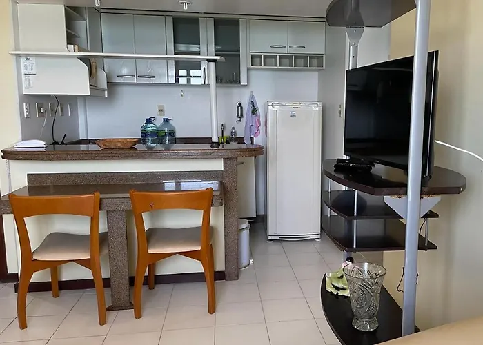 Flat No Pituba Sol 302 E 311